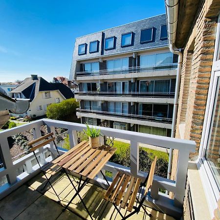 Recently Renovated Appartement 150M From The Beach De Haan Bagian luar foto